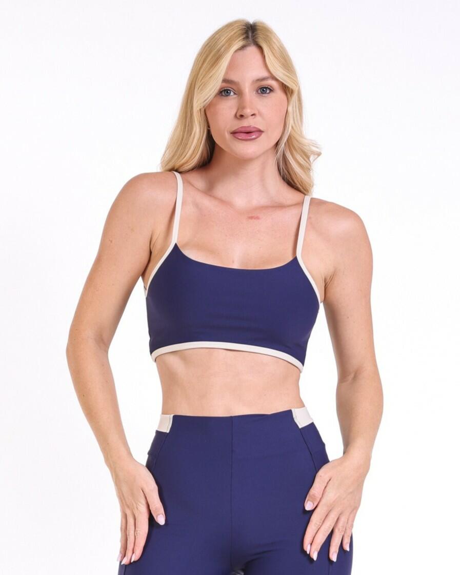 Top Lívia Light