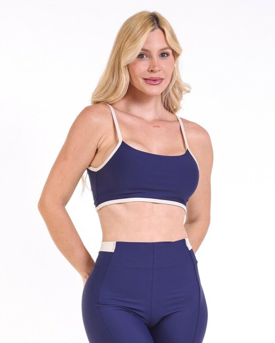 Top Lívia Light