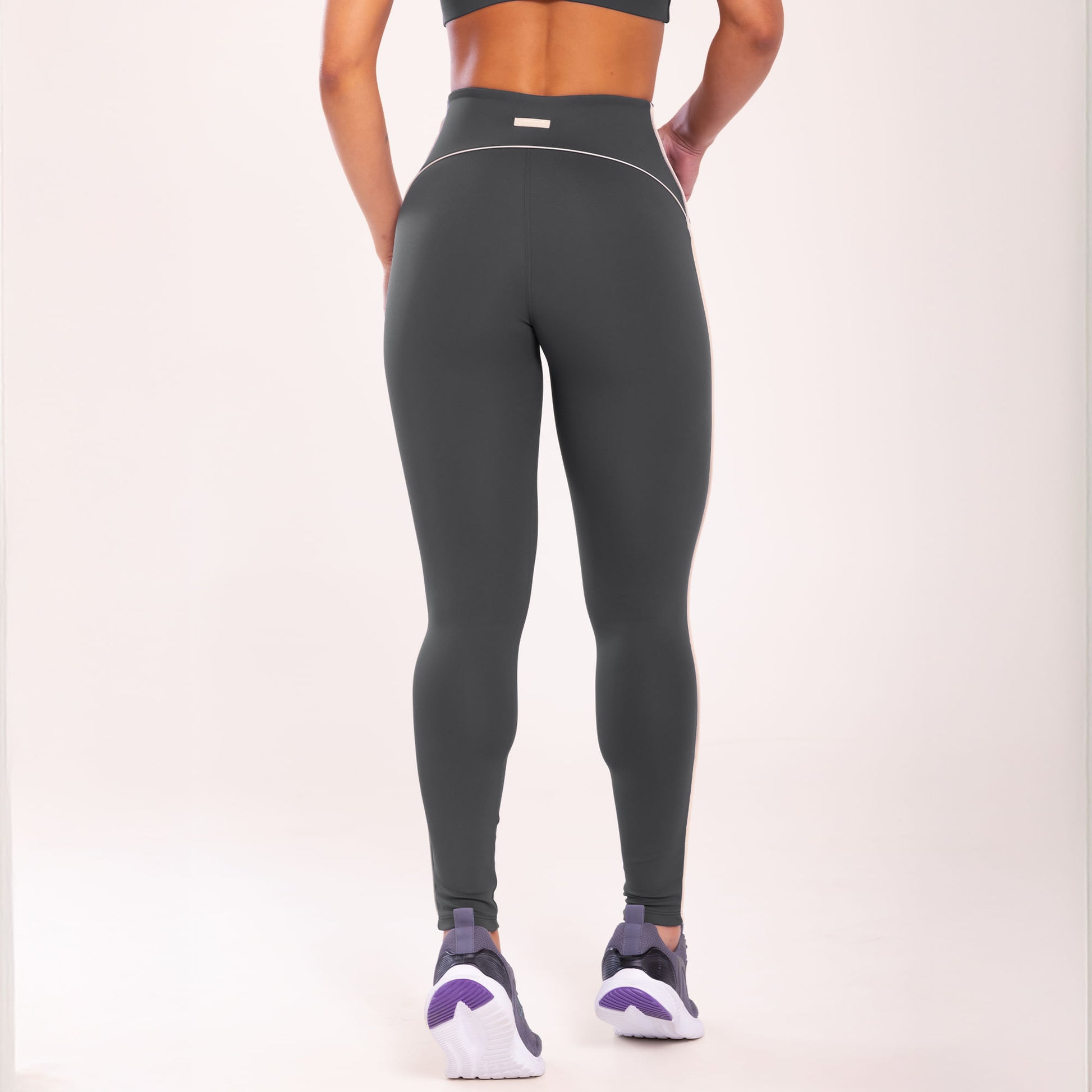Legging Agile Cinza Carbox Poliamida