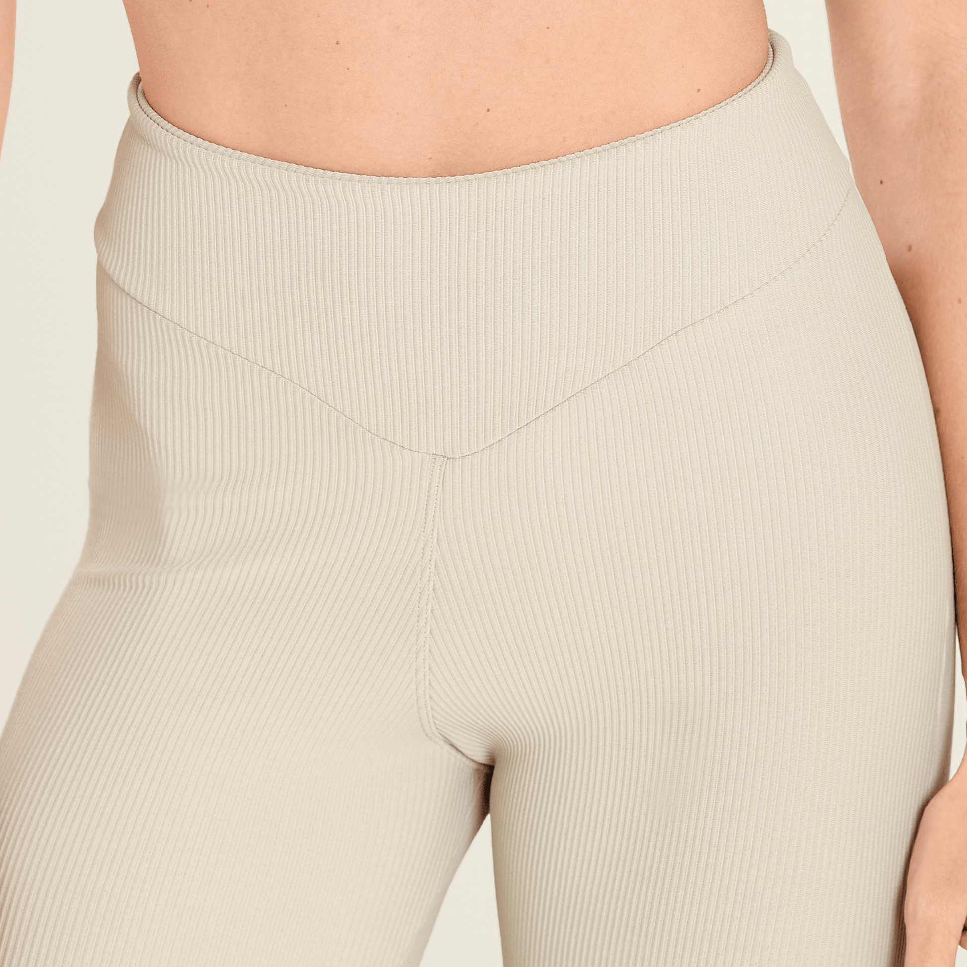Calça Bailarina Canelada Intense Off Cream Cheese