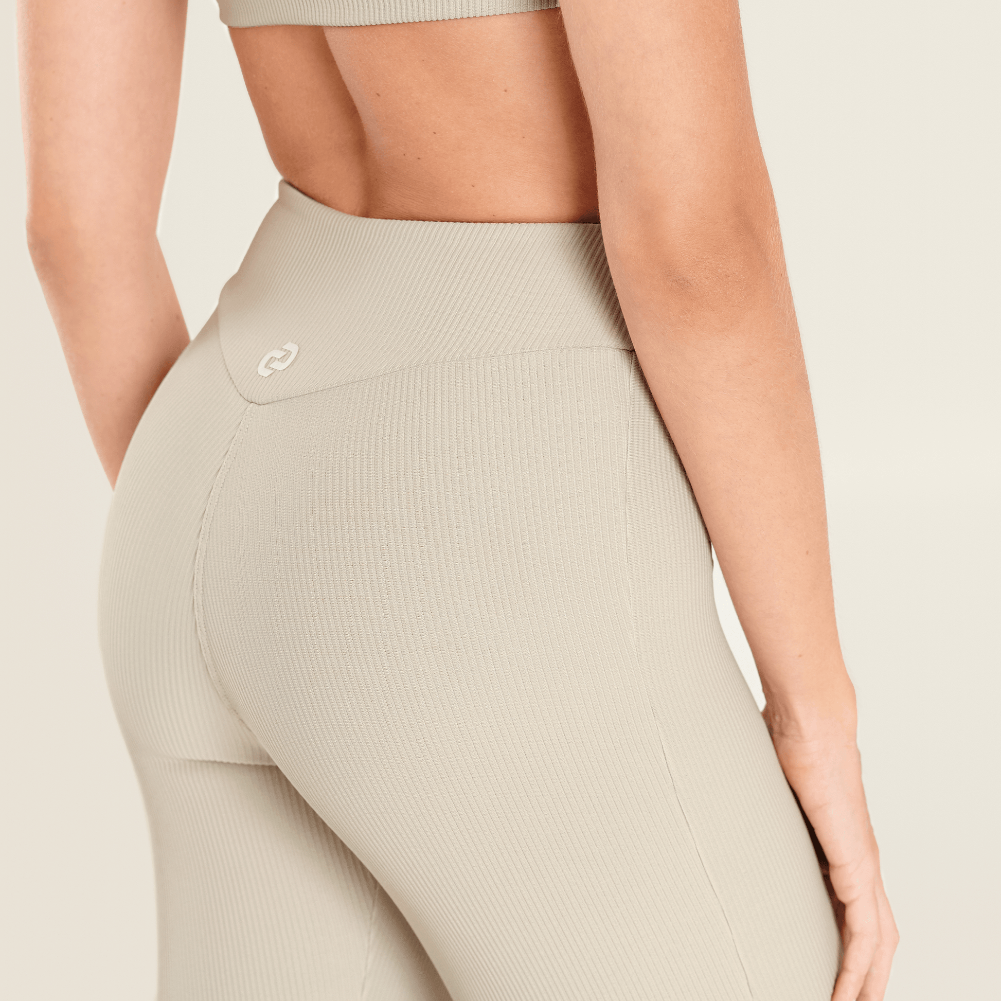 Calça Bailarina Canelada Intense Off Cream Cheese