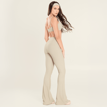 Calça Bailarina Canelada Intense Off Cream Cheese