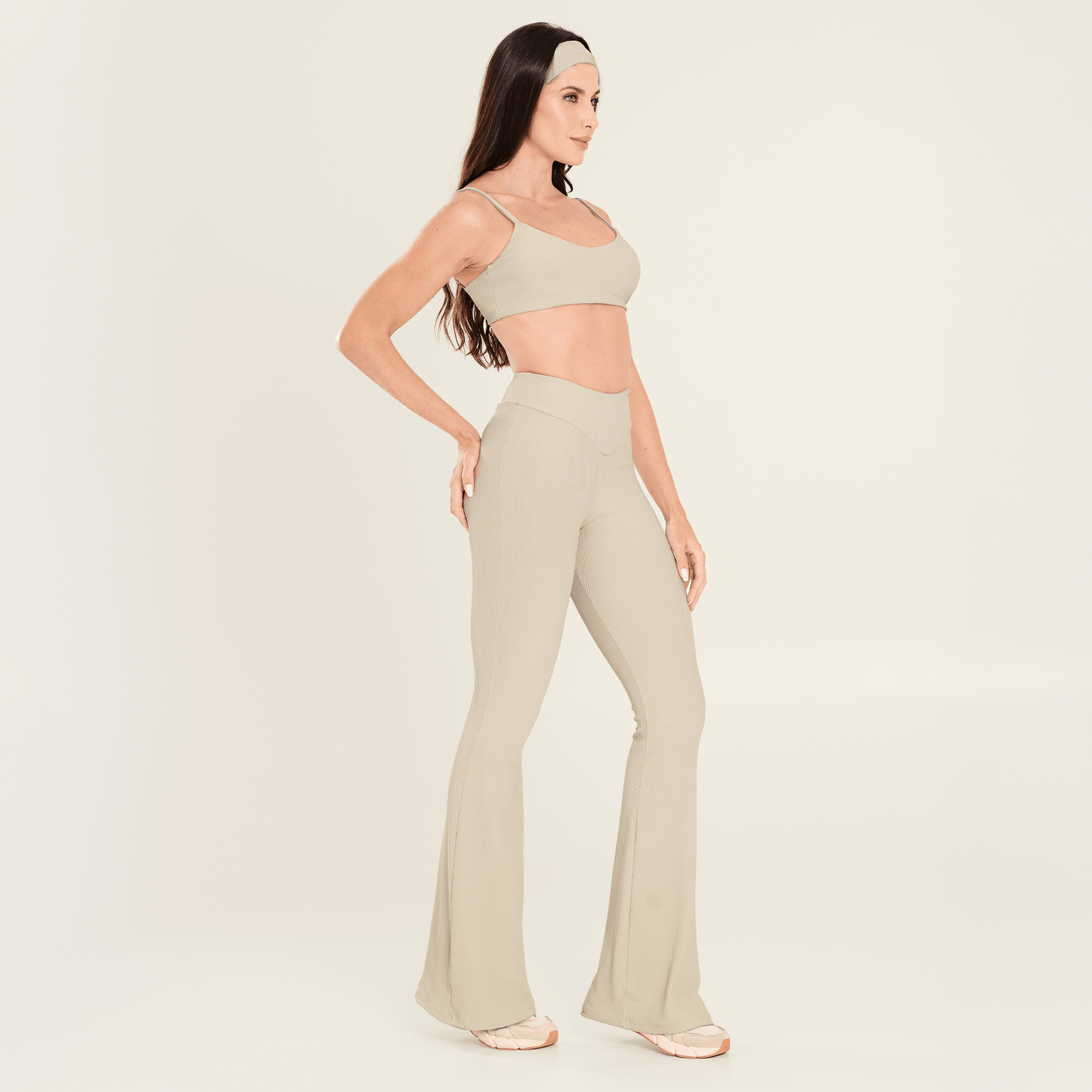 Calça Bailarina Canelada Intense Off Cream Cheese