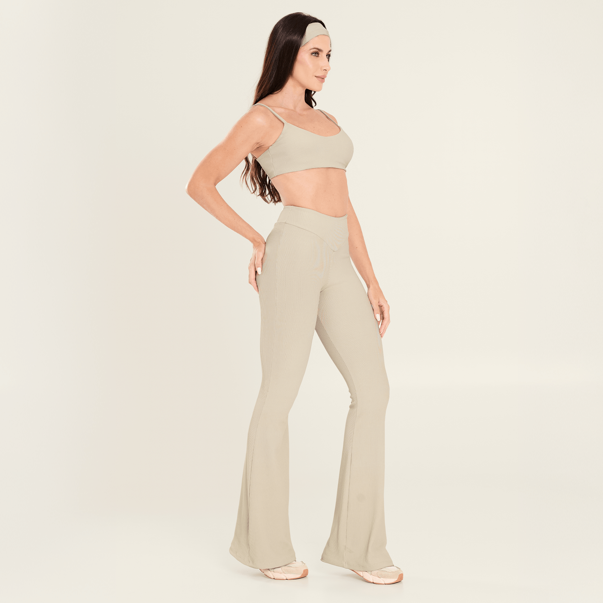 Calça Bailarina Canelada Intense Off Cream Cheese