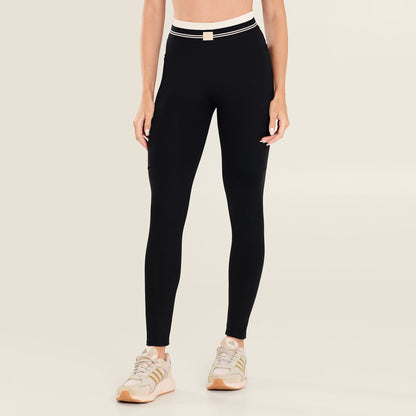 Legging Luxury Preta Poliamida Com Bolso
