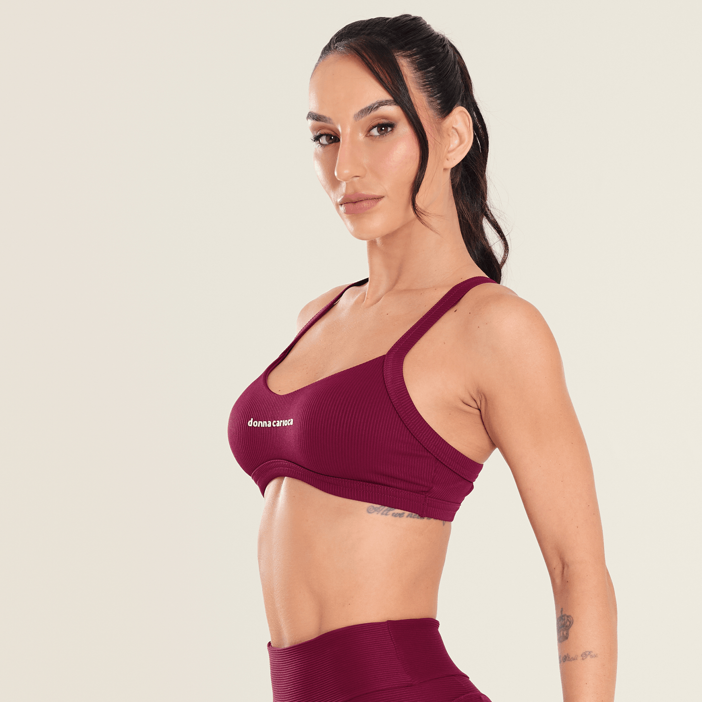 Top Glam Mulberry Vinho Canelado Com Bojo